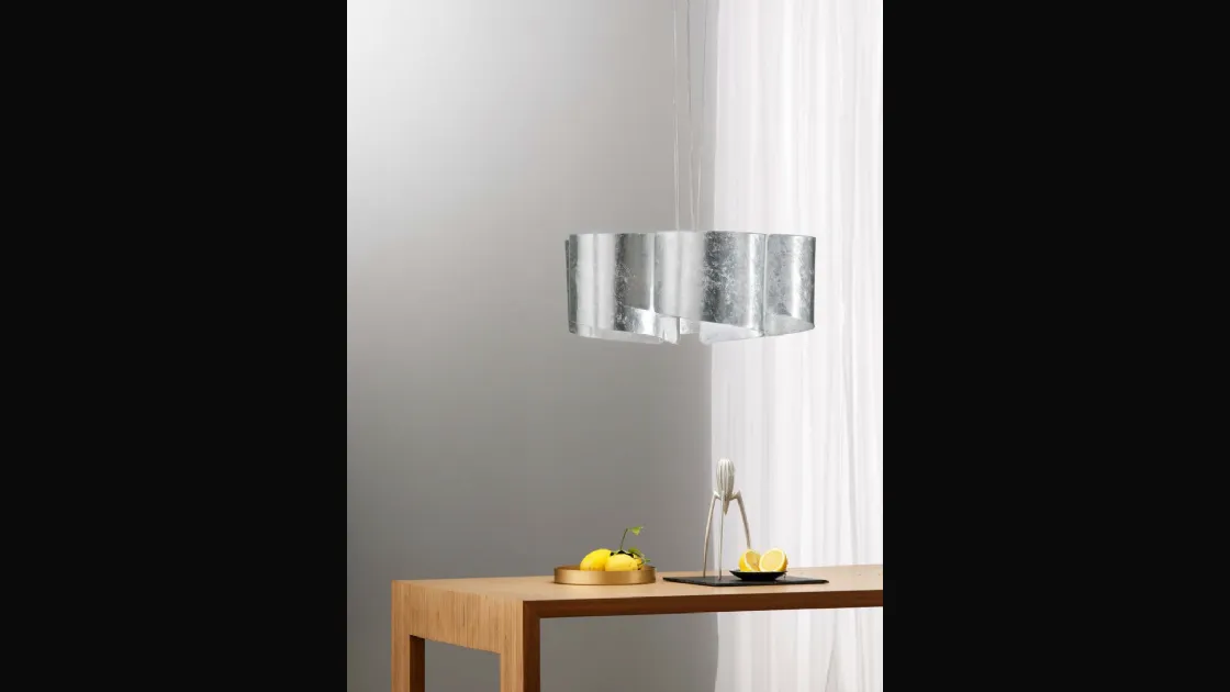 Lampada a sospensione Imagine in vetro curvo con decoro foglia argento di FAN Europe