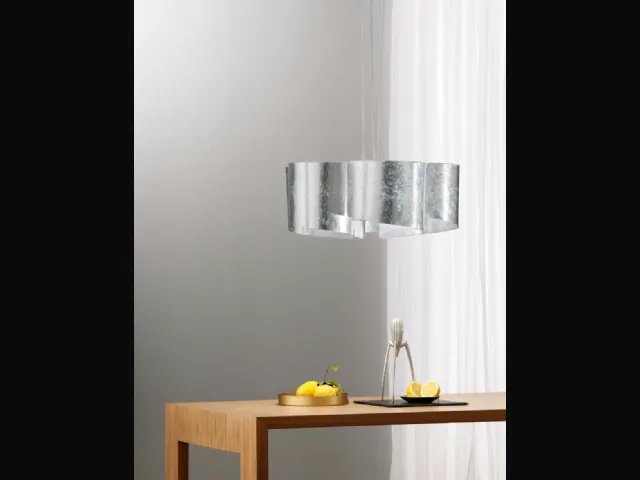 Lampada a sospensione Imagine in vetro curvo con decoro foglia argento di FAN Europe